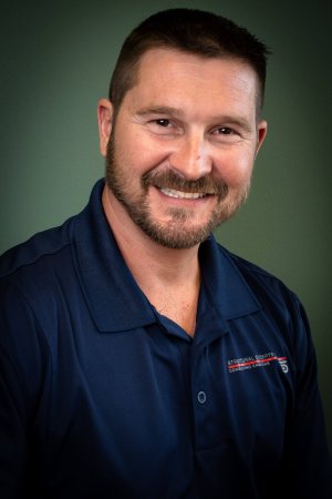 SCIC Headshots Anthony_12